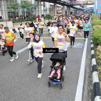 Runner Photo 4528988