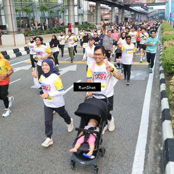 Runner Photo 4529013