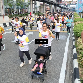 Runner Photo 4529016