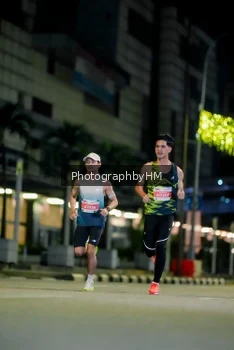 Runner Photo 4529018