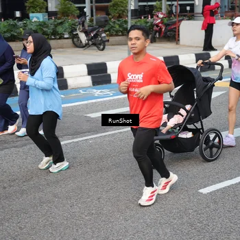 Runner Photo 4529030