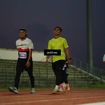 Runner Photo 4529036