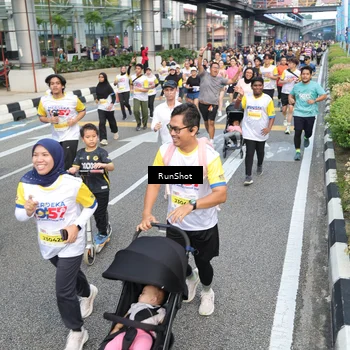 Runner Photo 4529052