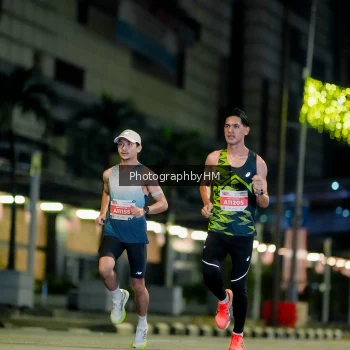 Runner Photo 4529070