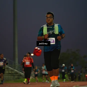 Runner Photo 4529108