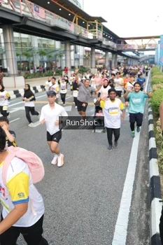 Runner Photo 4529116