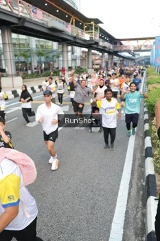 Runner Photo 4529124