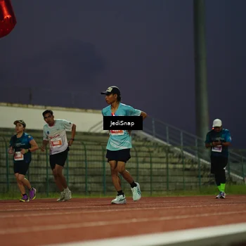 Runner Photo 4529141