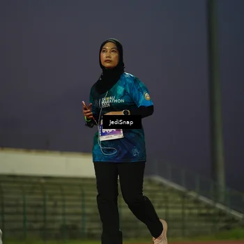 Runner Photo 4529200