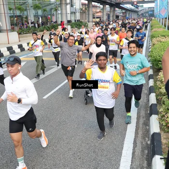 Runner Photo 4529227