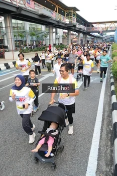 Runner Photo 4529297