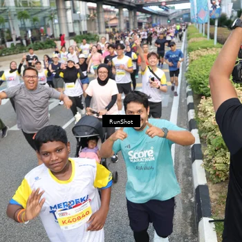 Runner Photo 4529346