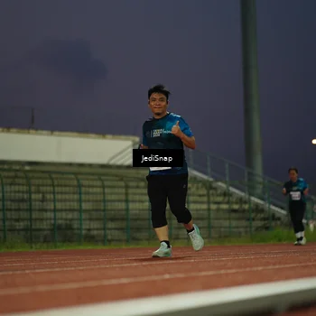 Runner Photo 4529387
