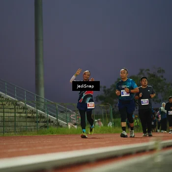 Runner Photo 4529429