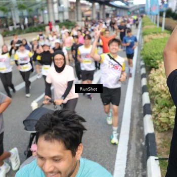 Runner Photo 4529449