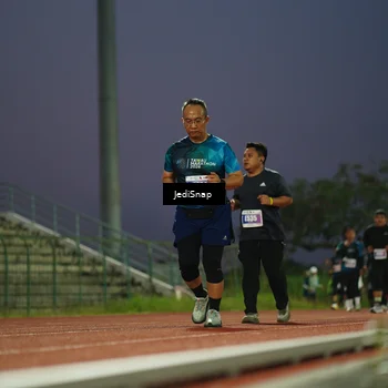 Runner Photo 4529474