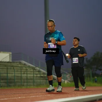 Runner Photo 4529485