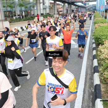 Runner Photo 4529581