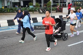 Runner Photo 4529590