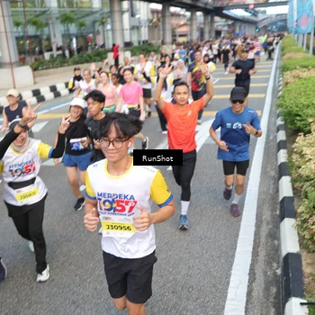 Runner Photo 4529632