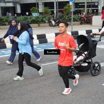 Runner Photo 4529645