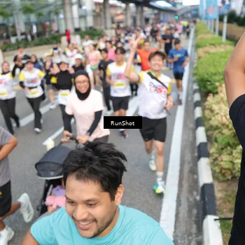 Runner Photo 4529655