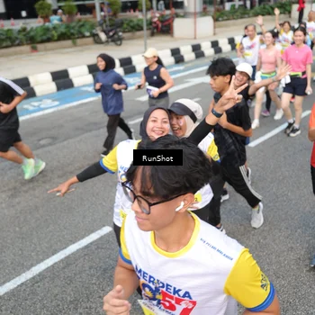 Runner Photo 4529693