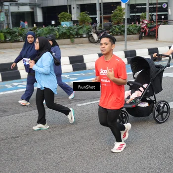 Runner Photo 4529716