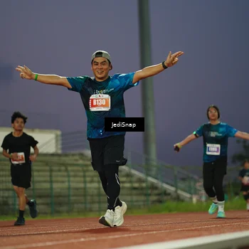Runner Photo 4529743