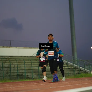 Runner Photo 4529824