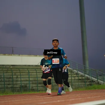 Runner Photo 4529857