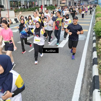 Runner Photo 4529917