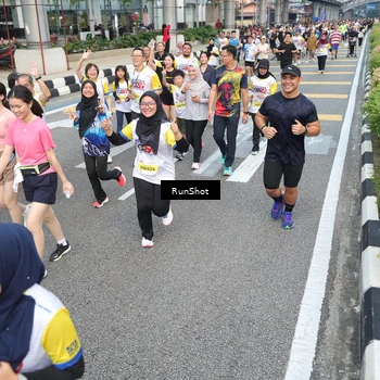Runner Photo 4529924