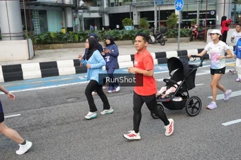 Runner Photo 4529937