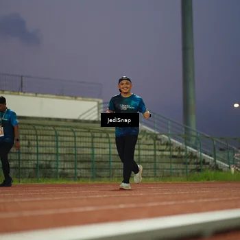Runner Photo 4529943