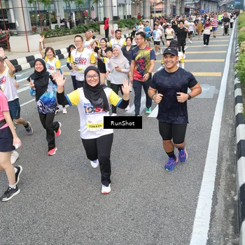Runner Photo 4529960