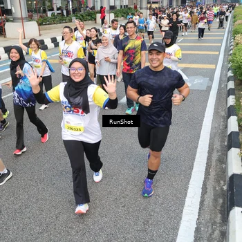 Runner Photo 4529998