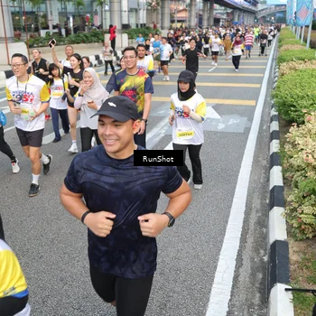 Runner Photo 4530054