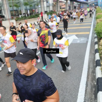 Runner Photo 4530086