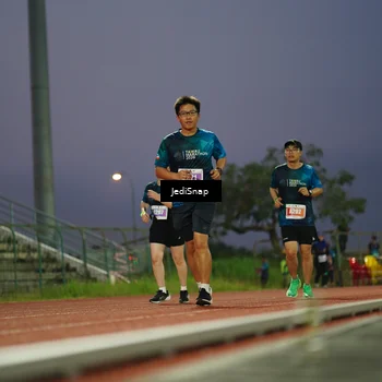 Runner Photo 4530127