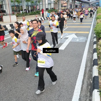Runner Photo 4530215