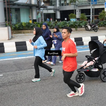 Runner Photo 4530218