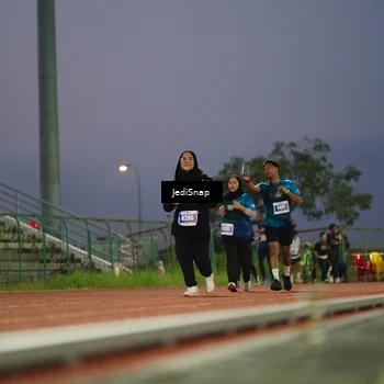 Runner Photo 4530330