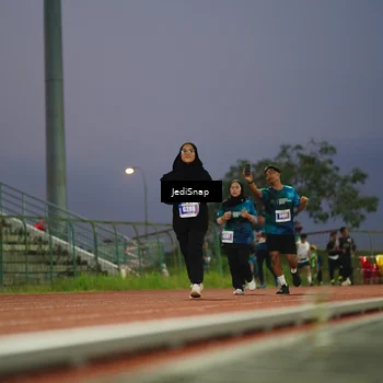 Runner Photo 4530336