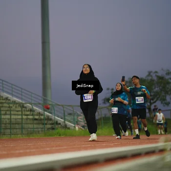 Runner Photo 4530337