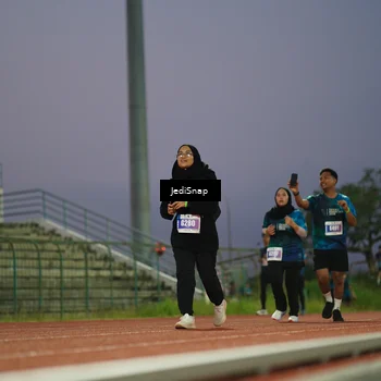 Runner Photo 4530354