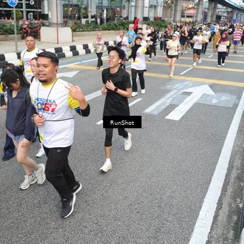 Runner Photo 4530423