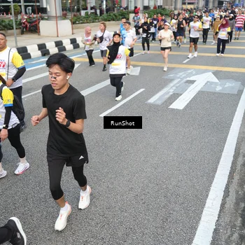 Runner Photo 4530594