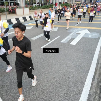 Runner Photo 4530682