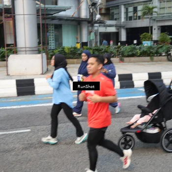 Runner Photo 4530762